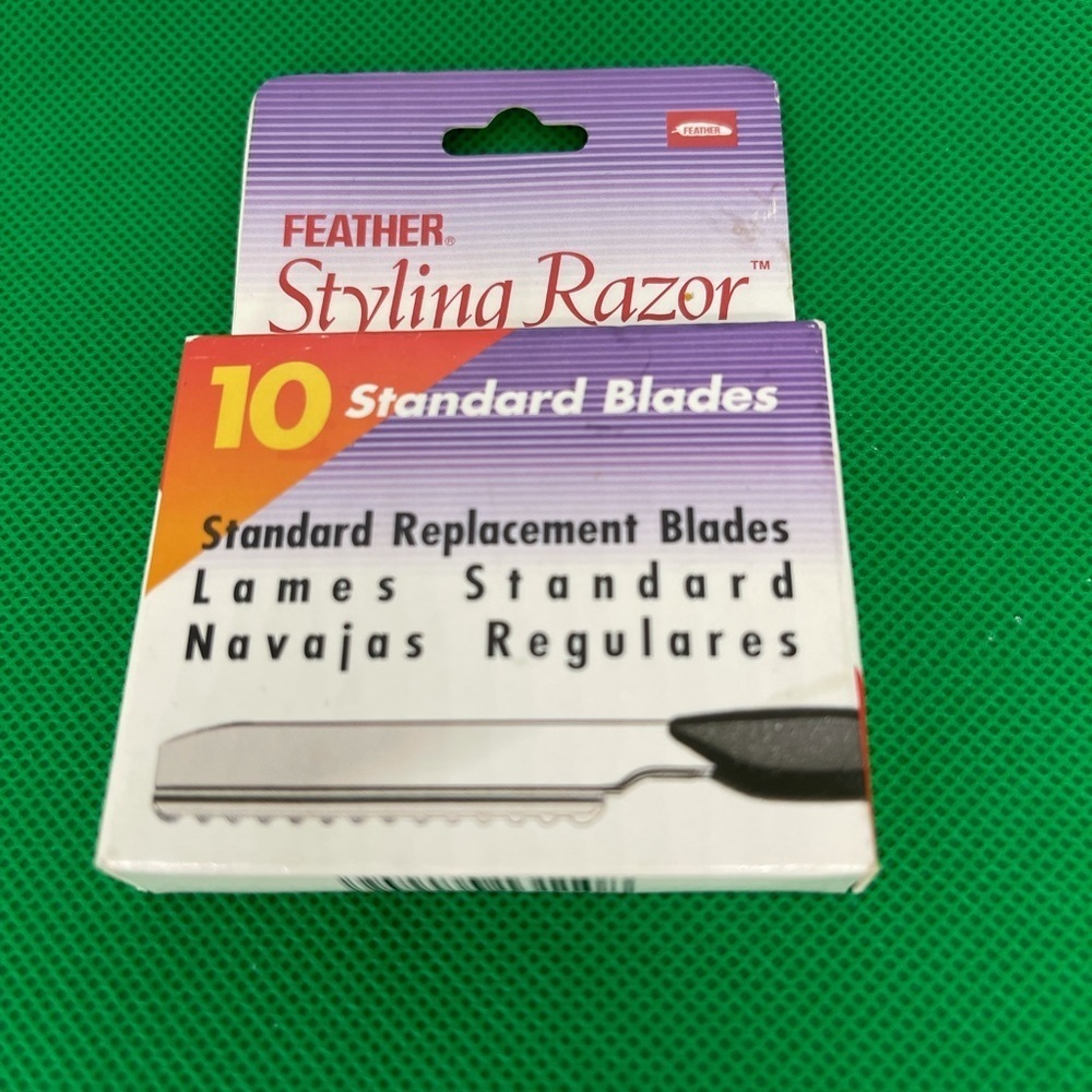 Feather Styling Razor Blades- 10 Standard Blades - Picture 3 of 4